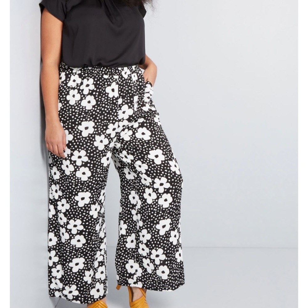 NWT Eugene Pant Floral Print Size 1X
